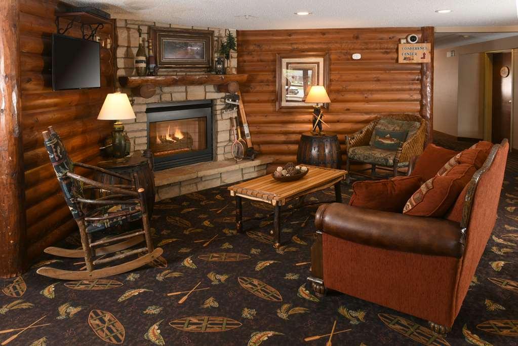 Cedar Creek Hotel Wausau - Rothschild 내부 사진