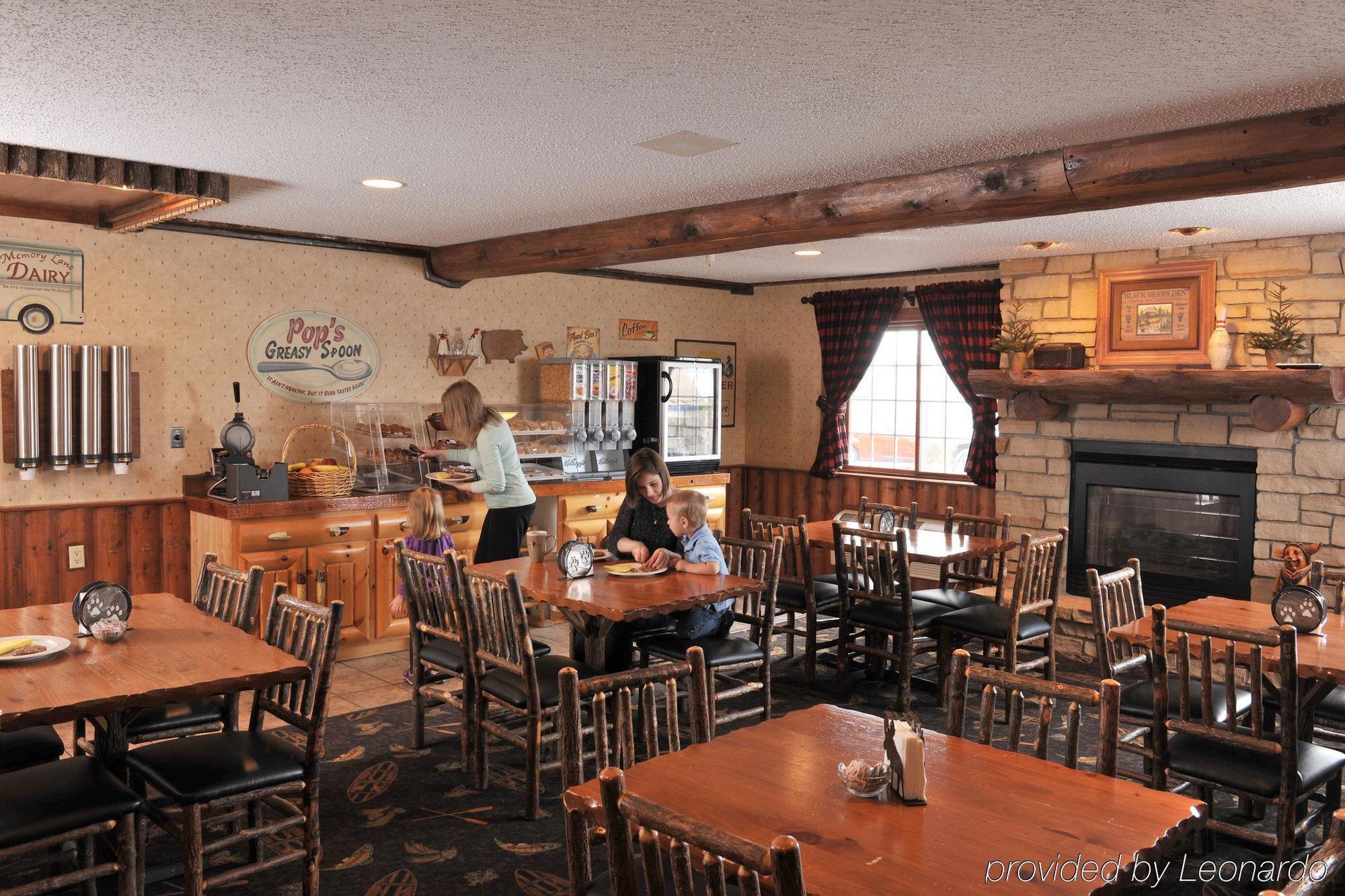 Cedar Creek Hotel Wausau - Rothschild 외부 사진