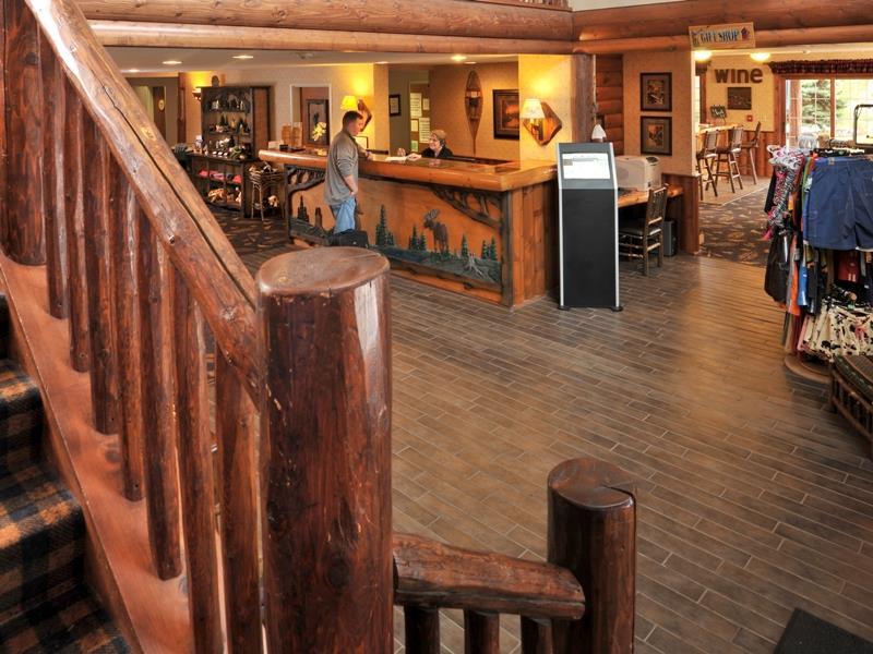 Cedar Creek Hotel Wausau - Rothschild 내부 사진